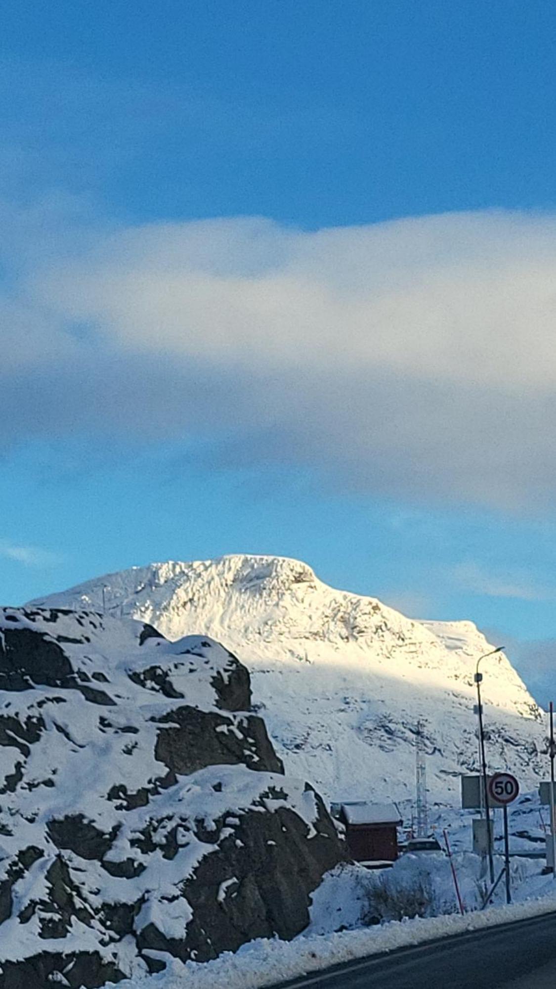 Koselig Leilighet I Narvik Sentrum 5 Soveplasser Gratis Parkering Og Gratis Internett Exterior foto